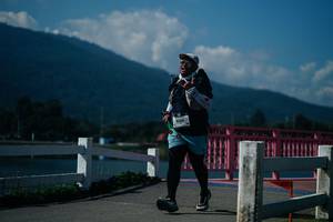 BIB: 
                            <button type="button" onclick="openModal(27601353)" class="btn btn-primary btn-sm float-right btn-popup" data-toggle="modal" data-target=".modal-high-quality">
                        <i class="fas fa-shopping-cart"></i> Add to Cart
                    </button>
                                            <button type="button" onclick="isThisMe(27601353, true)" class="btn btn-success btn-sm float-right btn-popup btn-isme hidden" data-toggle="tooltip" data-placement="bottom" title="นี่คือรูปของคุณใช่ไหม คลิกที่นี่เพื่อเอาเข้าอัลบั้ม">
                        <i class="fas fa-plus"></i> Add to album
                    </button>
                    <button type="button" onclick="isThisMe(27601353, false)" class="btn btn-warning btn-sm float-right btn-popup btn-isnotme hidden">
                        <i class="fas fa-ban"></i> Remove from album
                    </button>